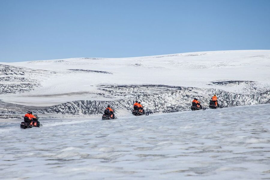 Vik: Mýrdalsjökull Snowmobile Adventure - Guides make the biggest difference