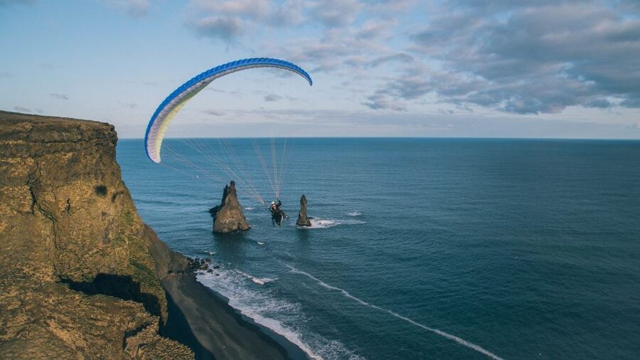 Vík: Paragliding Tandem Flight - Up to 15 minutes above the South Coast