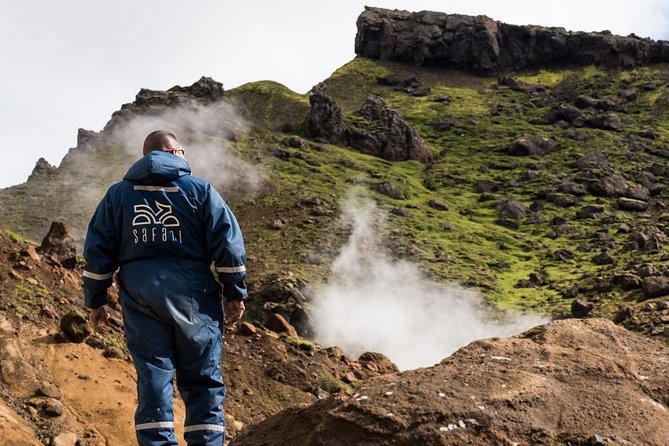 Volcanic Springs ATV adventure from Reykjavik - Getting dressed for Icelandic weather