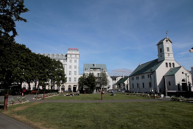 Walking tour of Reykjavik city - Hallgrimskirkja is the route’s main landmark